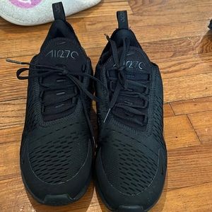 Nike Airmax 270 Women’s size 10 like new worn a few times